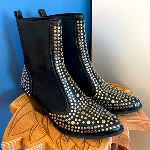 Dolls Kill boots